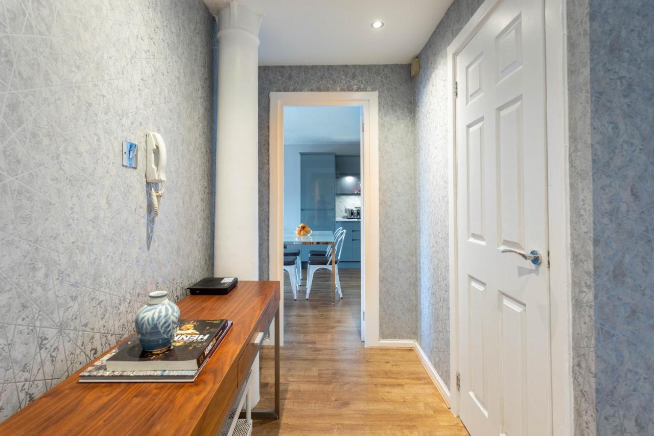 Stunning 2 Bed Merchant City Apartment With Residents Parking Glasgow Esterno foto